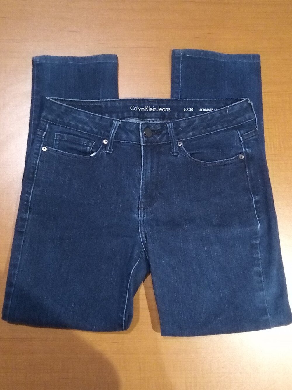 Calvin Klein Women's Ultimate Skinny Crop Jeans Size 6 #166